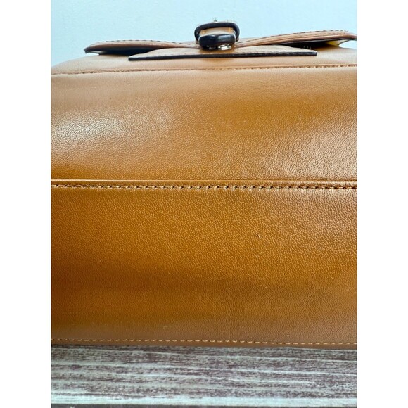 SOLD* COACH F29881 Charlie Brown Leather Hobo Shoulder Handbag Front Flap - Picture 15 of 16